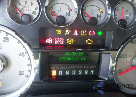 2010 Ford F-250 Cabela's/Harley-Davidson/King Ranch/Lariat/Xl/Xlt z USA, uszkodzony, nr VIN 1FTSW2BR5AEA97425